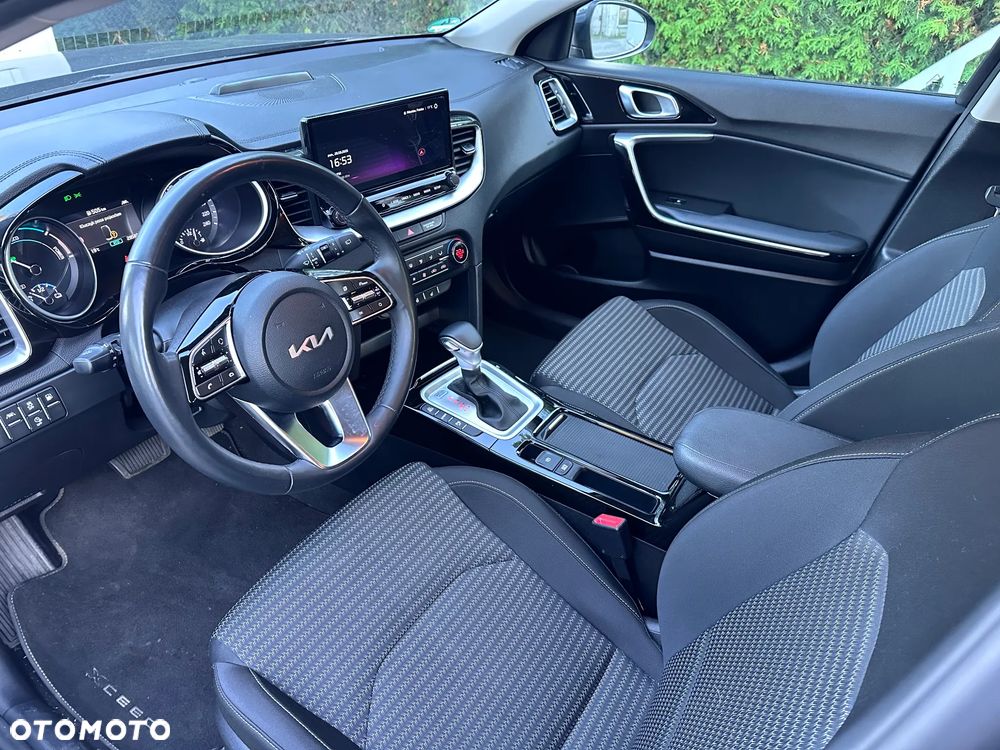Kia XCeed - 7