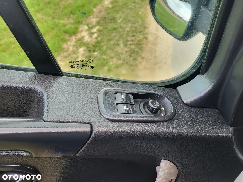 Renault Master - 11