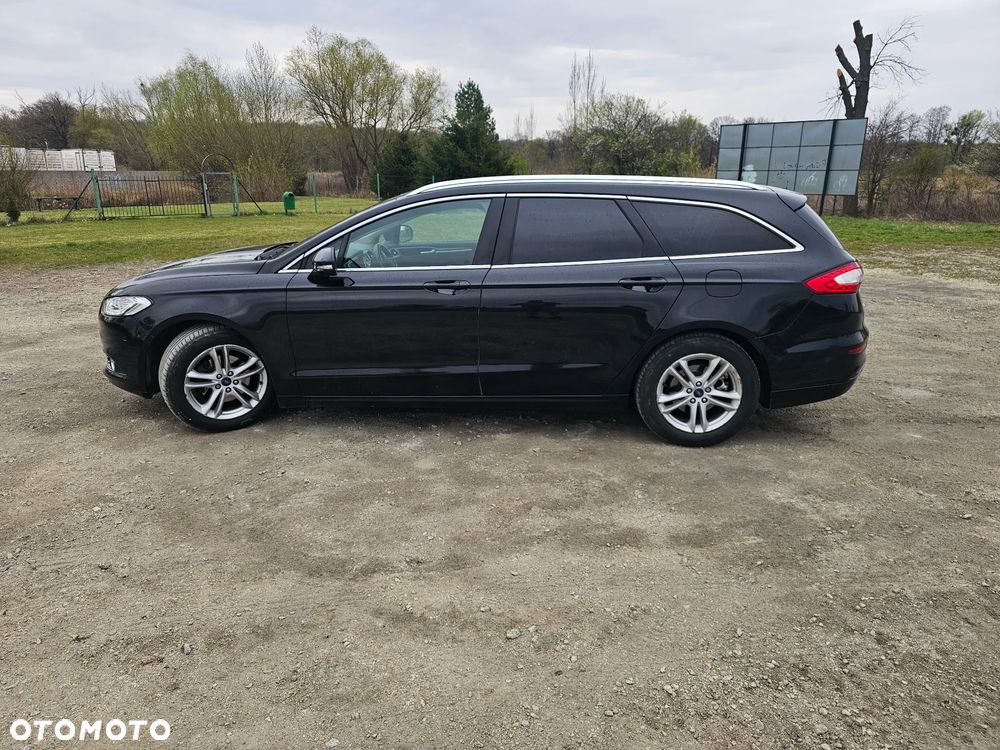 Ford Mondeo 2.0 TDCi Titanium PowerShift - 4