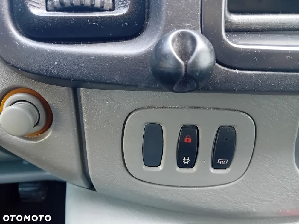 Opel Vivaro - 21
