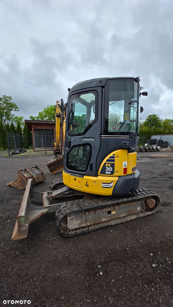 Komatsu PC30MR - 5