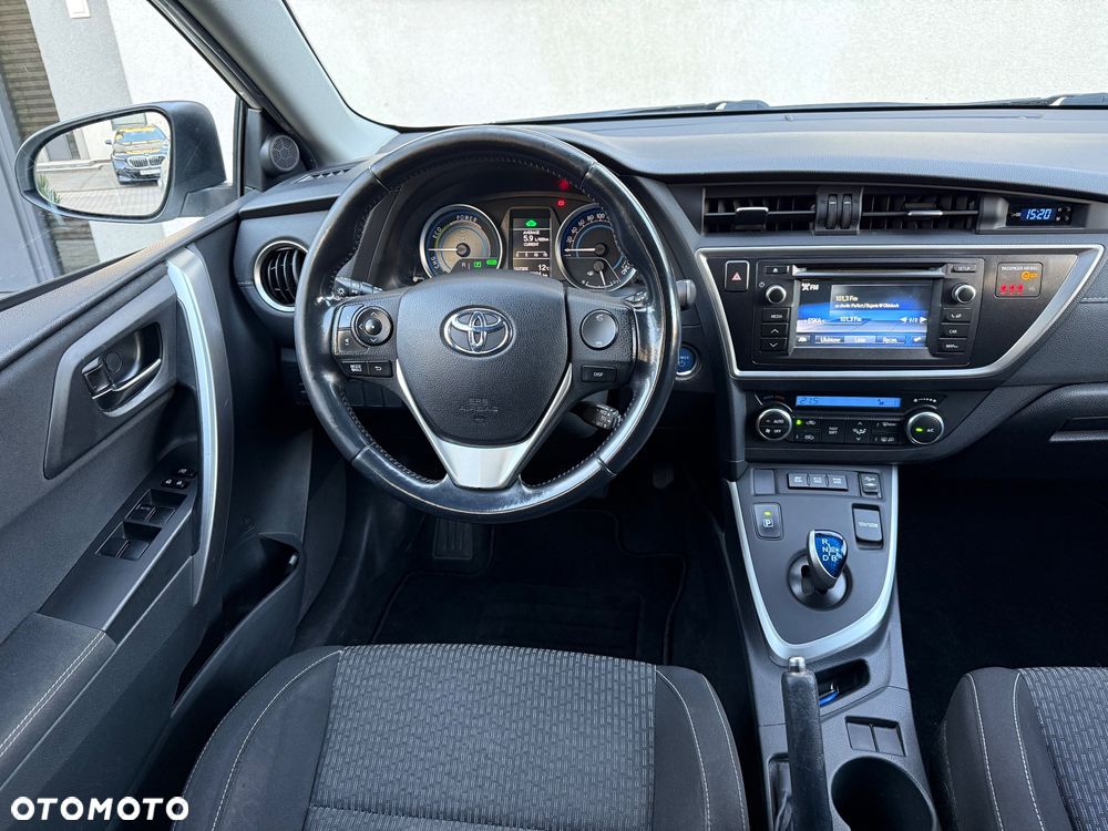 Toyota Auris 1.8 HSD Luna - 23