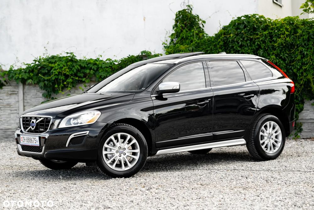 Volvo XC 60 D5 AWD RDesign - 8