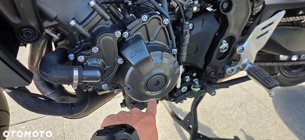Yamaha MT - 12