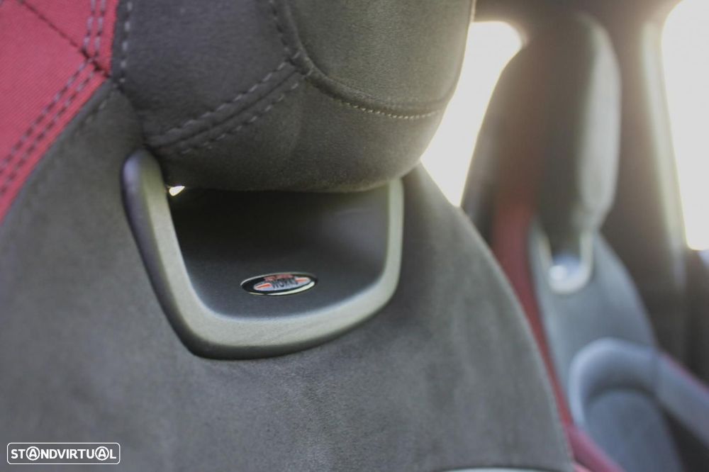 MINI 3 Portas John Cooper Works Auto Desportiva - 37