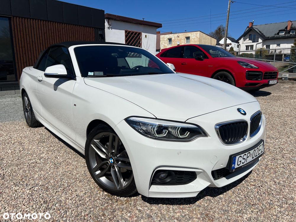BMW Seria 2 218d - 12