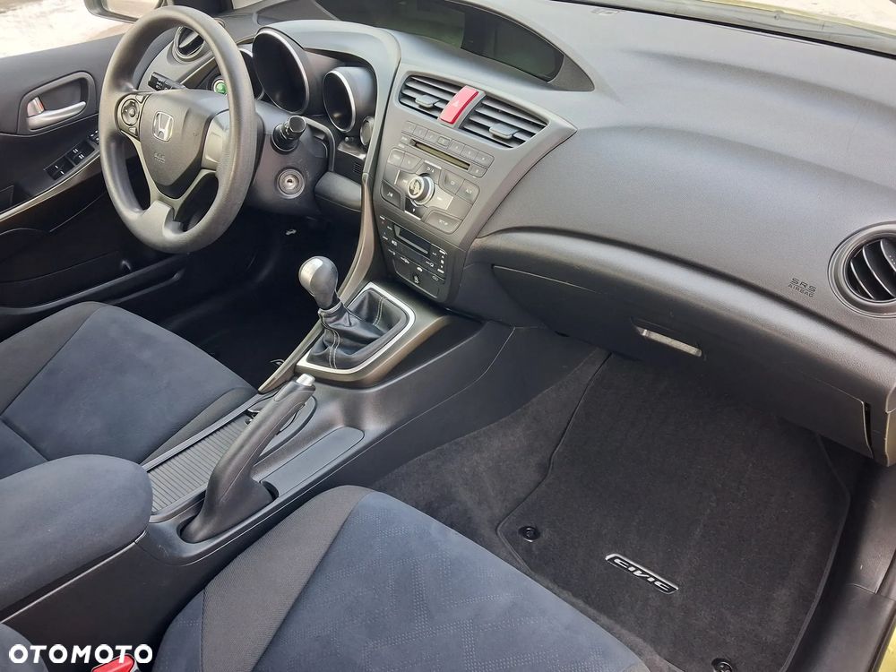 Honda Civic 1.4 i-VTEC Comfort - 24