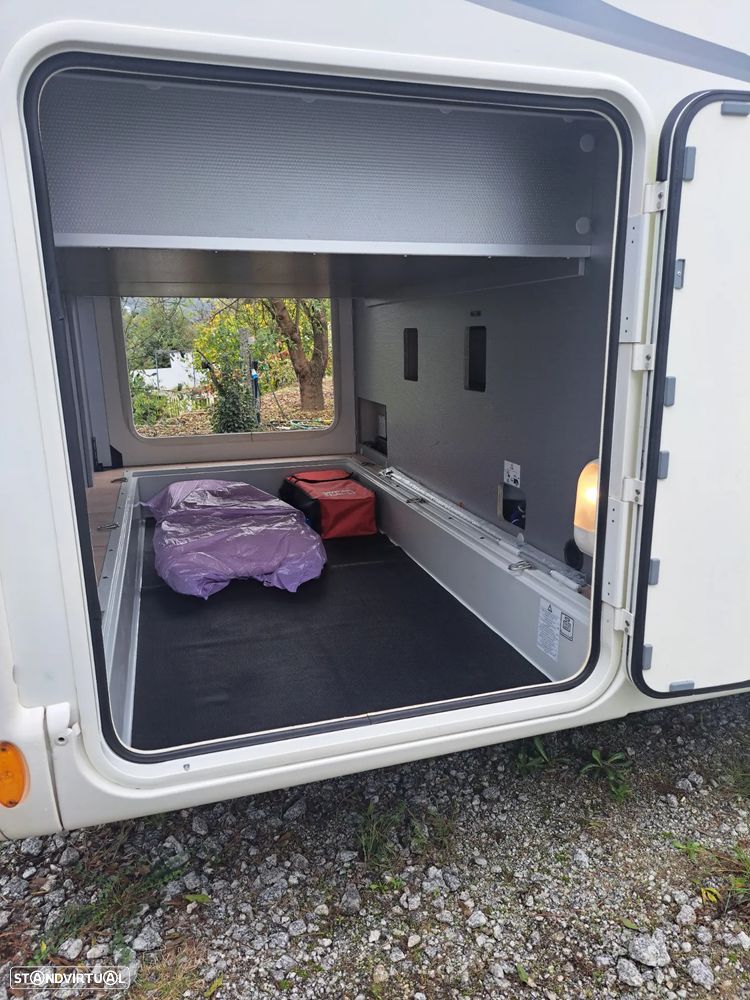 Rapido 696F Premium Edition - 53