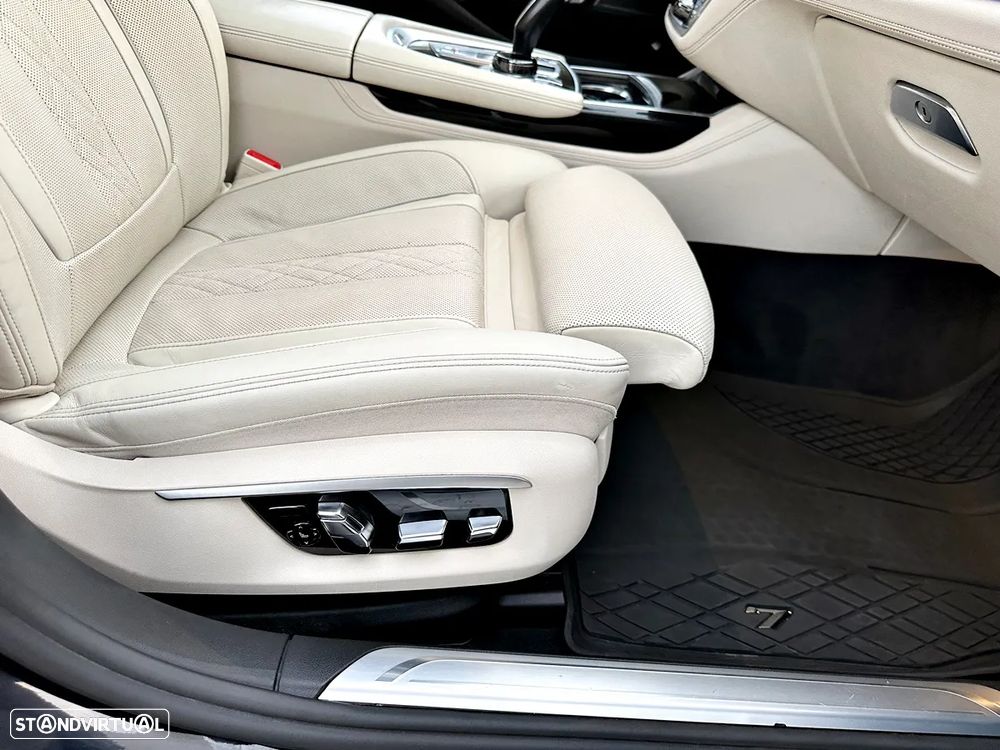 BMW 730 d Pack M - 31