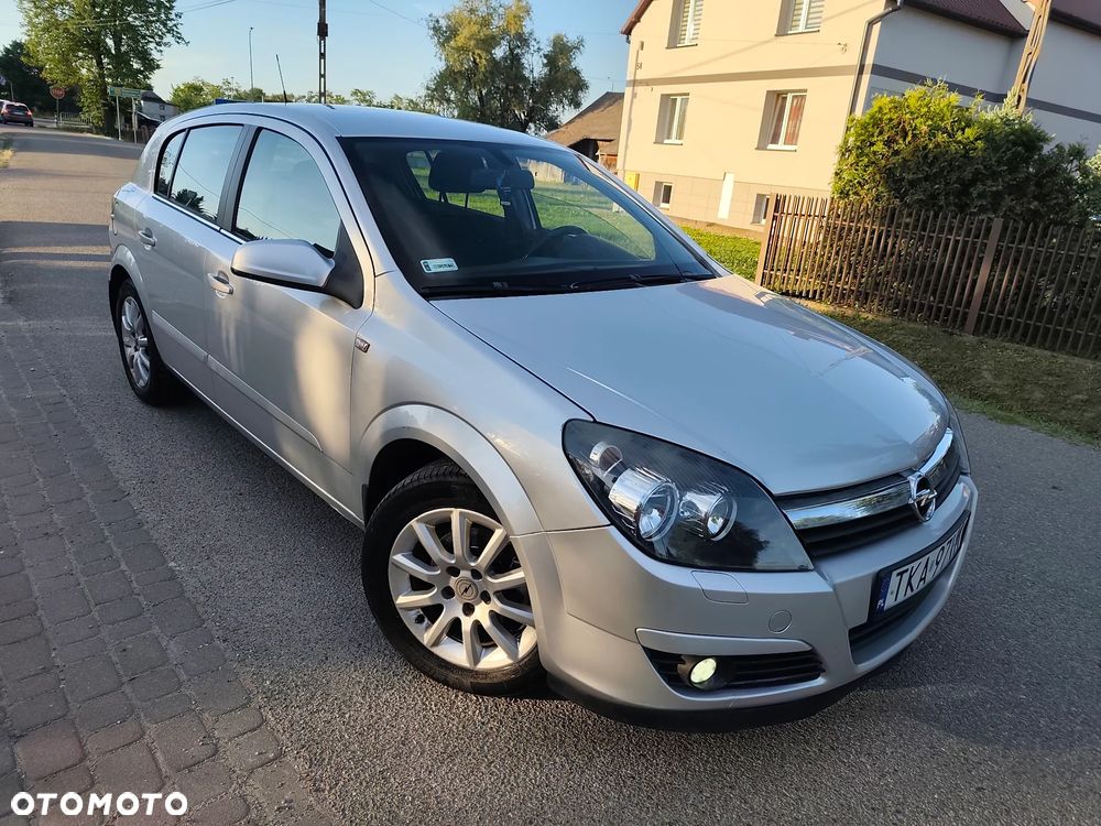 Opel Astra 1.7 CDTI Elegance - 4