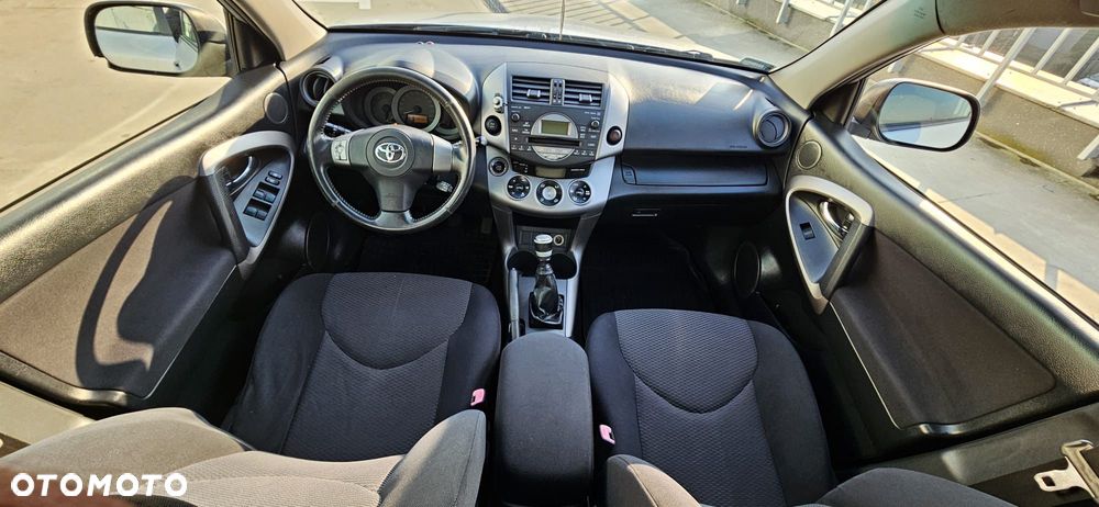 Toyota RAV4 2.2 D-4D 4x4 Executive - 20