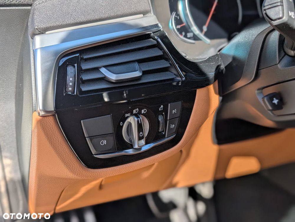 BMW 6GT 630i Luxury Line - 19