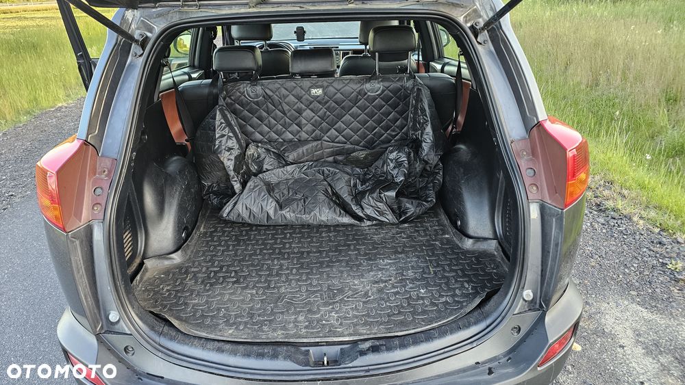 Toyota RAV4 2.0 D-4D Prestige - 12