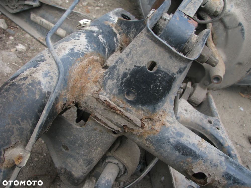 Belka zawieszenia Oś tył Tylna Sanki Wózek Jetta VI - 6