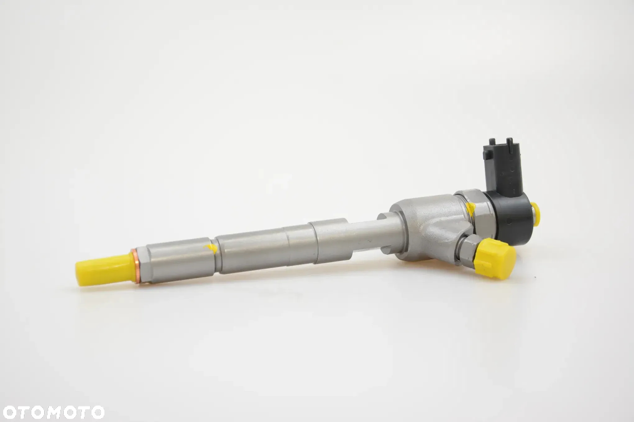 Wtryskiwacz Bosch 0445110083 FIAT, SUZUKI 1.3 - 3