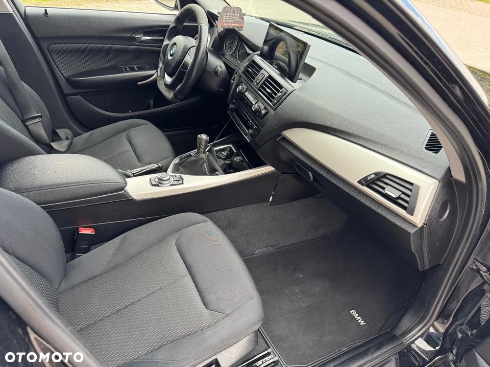 BMW Seria 1 116i - 5