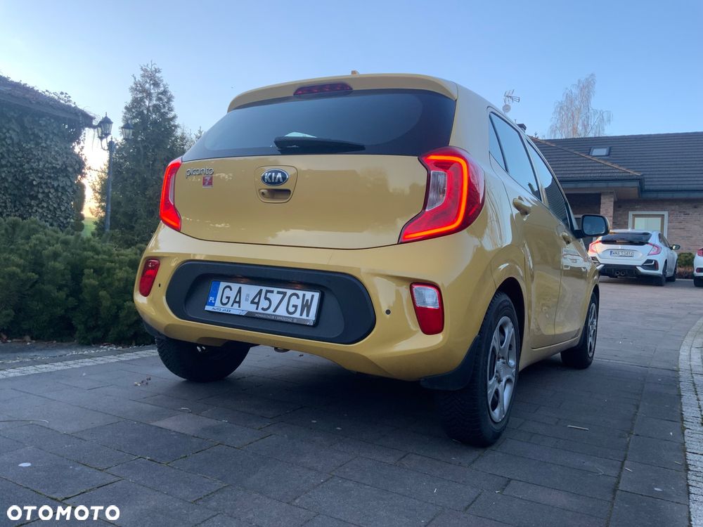 Kia Picanto 1.2 L AMT - 16