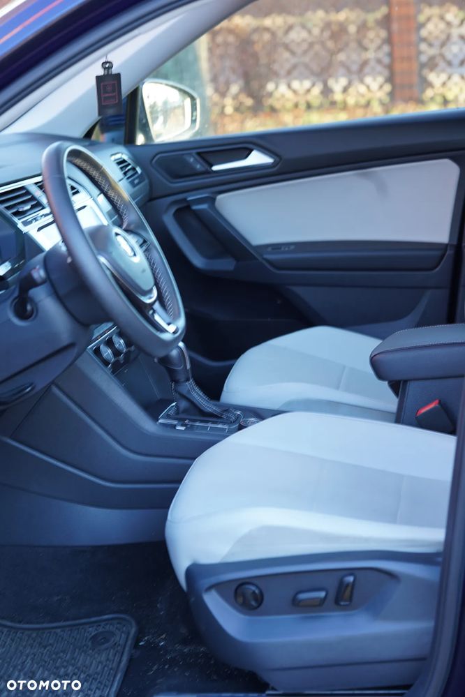 Volkswagen Tiguan 2.0 TSI OPF 4MOTION DSG R-Line - 19