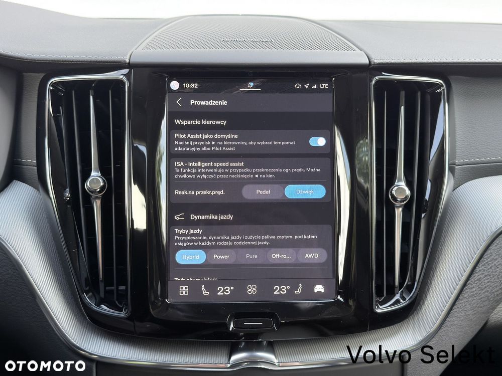 Volvo XC 60 - 30