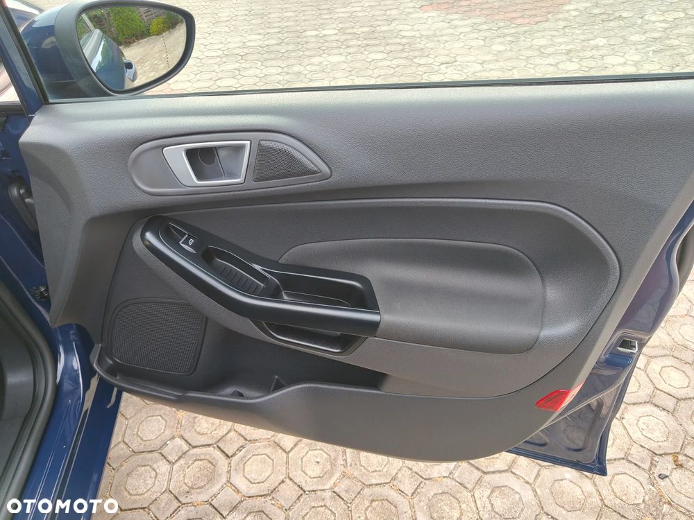 Ford Fiesta - 18