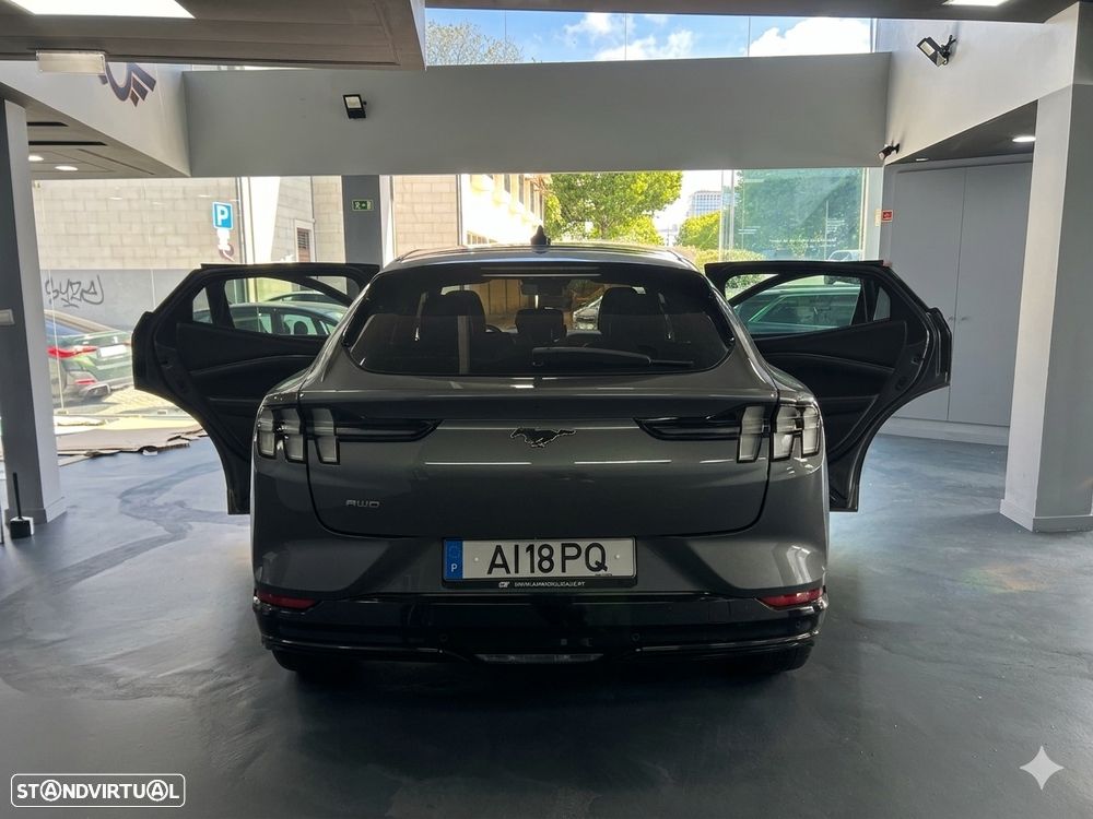 Ford Mustang Mach-E 87 kWh Premium AWD - 3