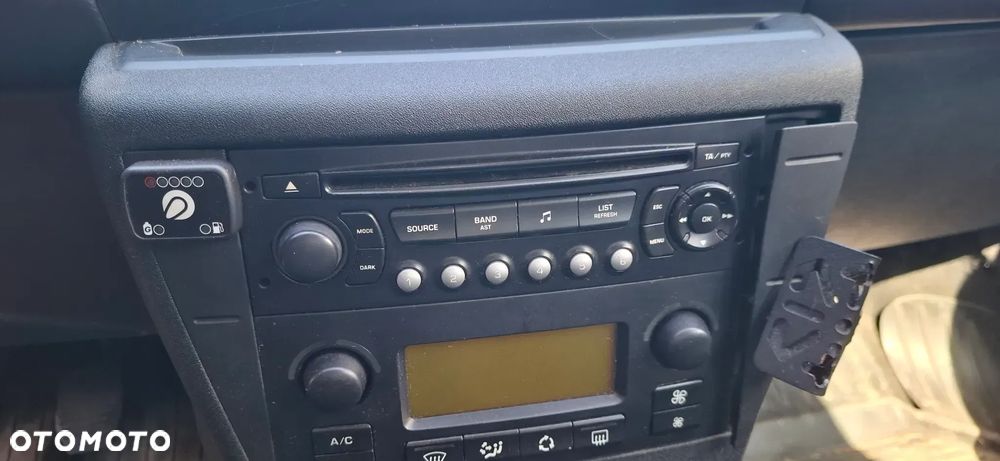 Radio fabryczne Citroen C4 I radioodtwarzacz - 1