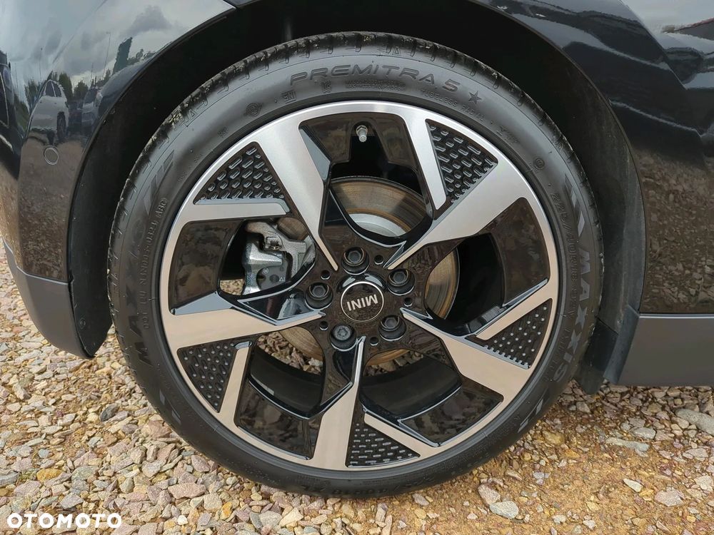 MINI Cooper SE 54.2kWh Linia Favoured - 16