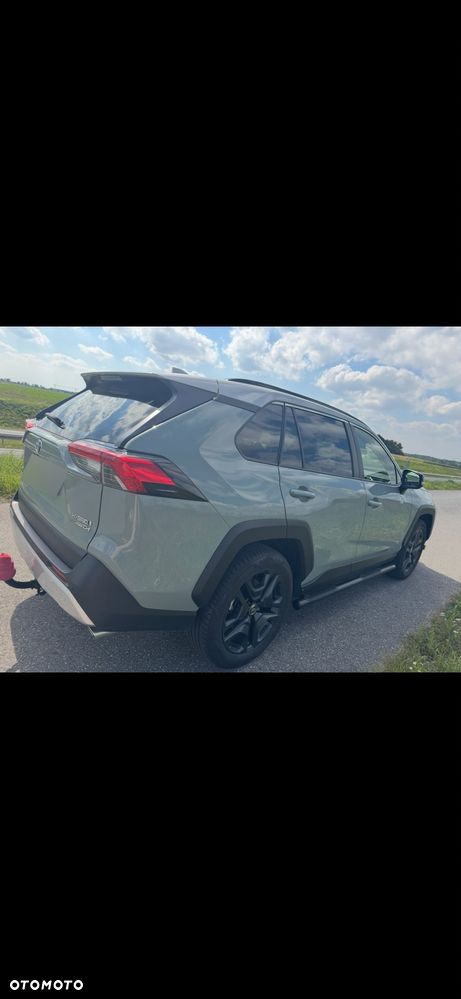 Toyota RAV4 - 11