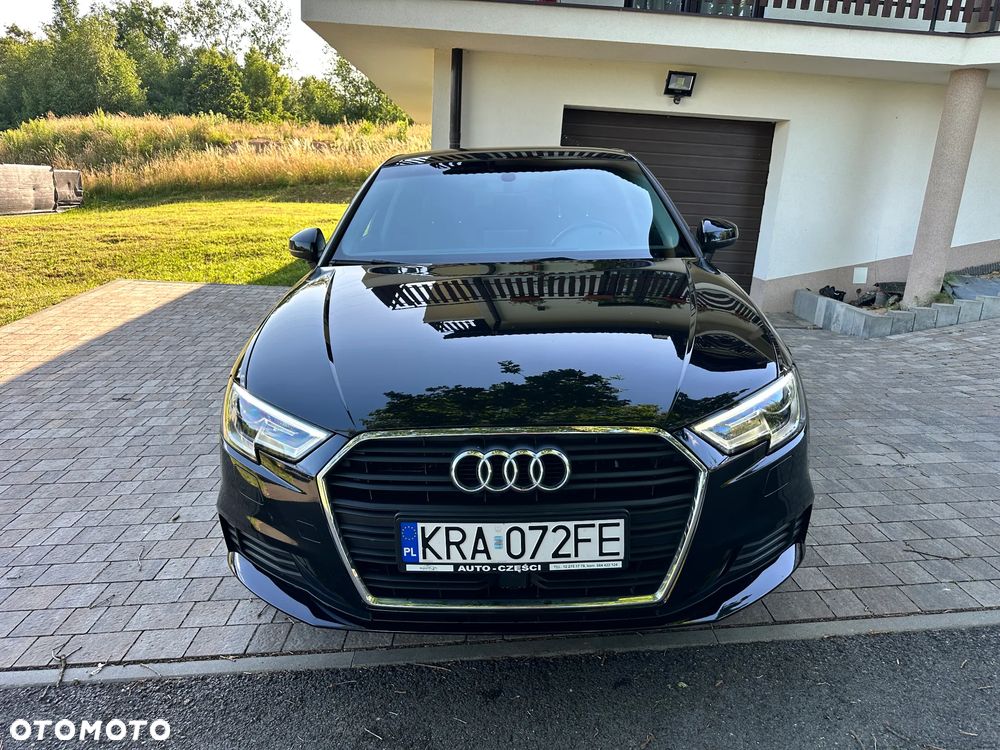 Audi A3 Sportback - 3