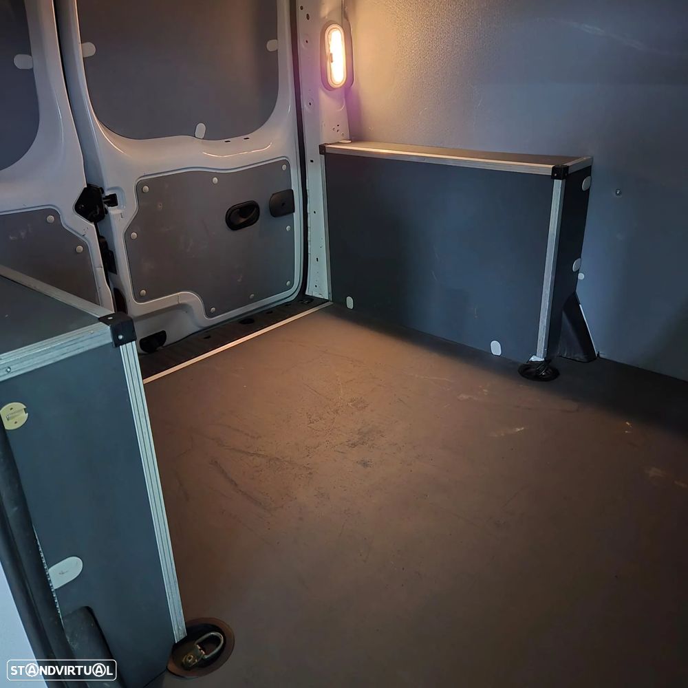 Renault Kangoo 33Kw - 17