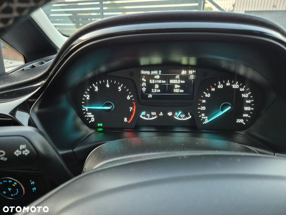 Ford Fiesta 1.0 EcoBoost S&S TITANIUM - 21