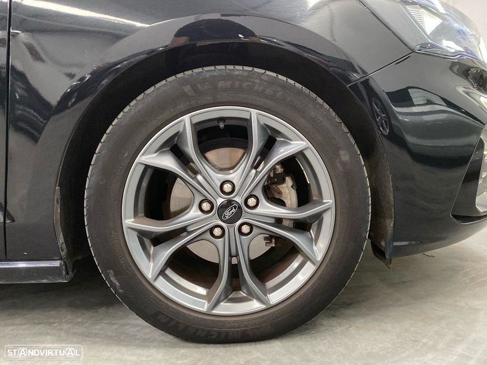 Ford Focus 1.5 TDCi EcoBlue ST-Line - 19