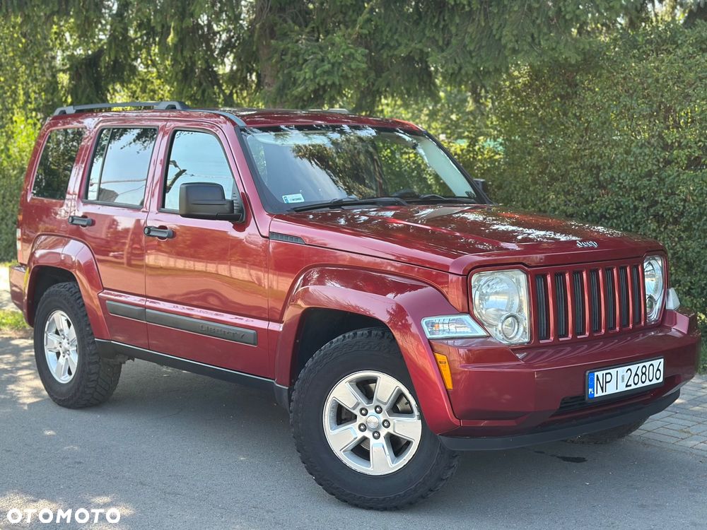 Jeep Liberty - 2