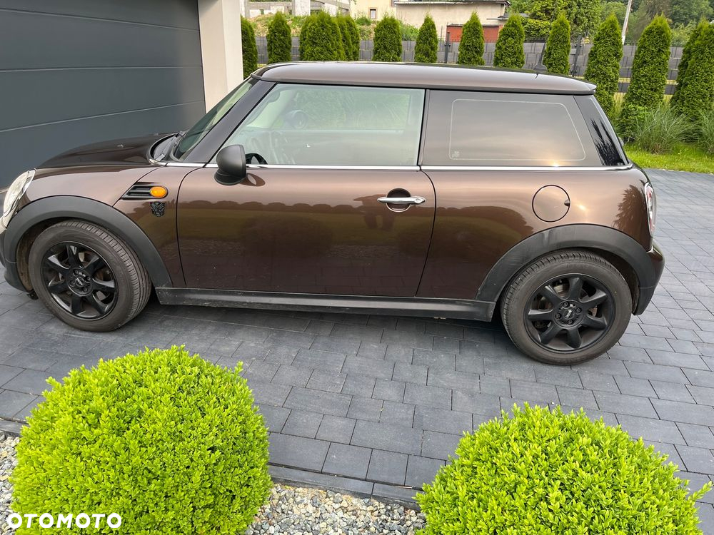 MINI ONE - 4