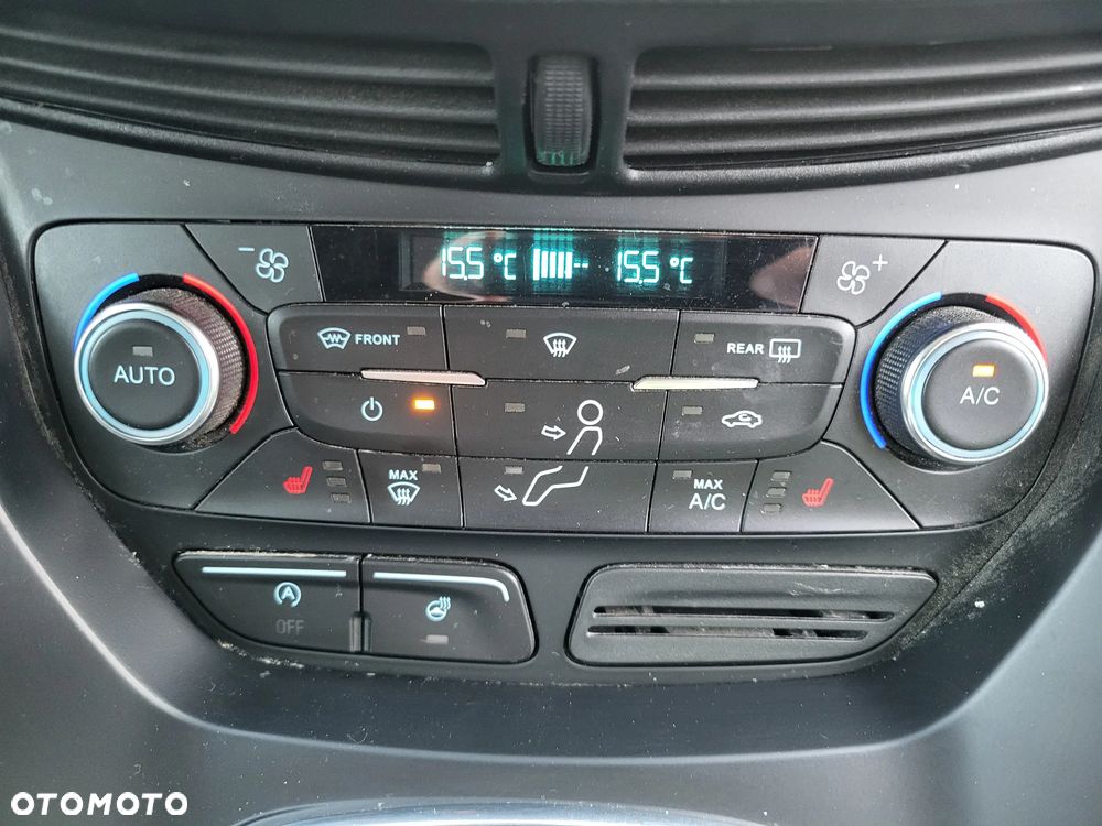Ford Kuga 2.0 TDCi 4x4 Titanium - 10