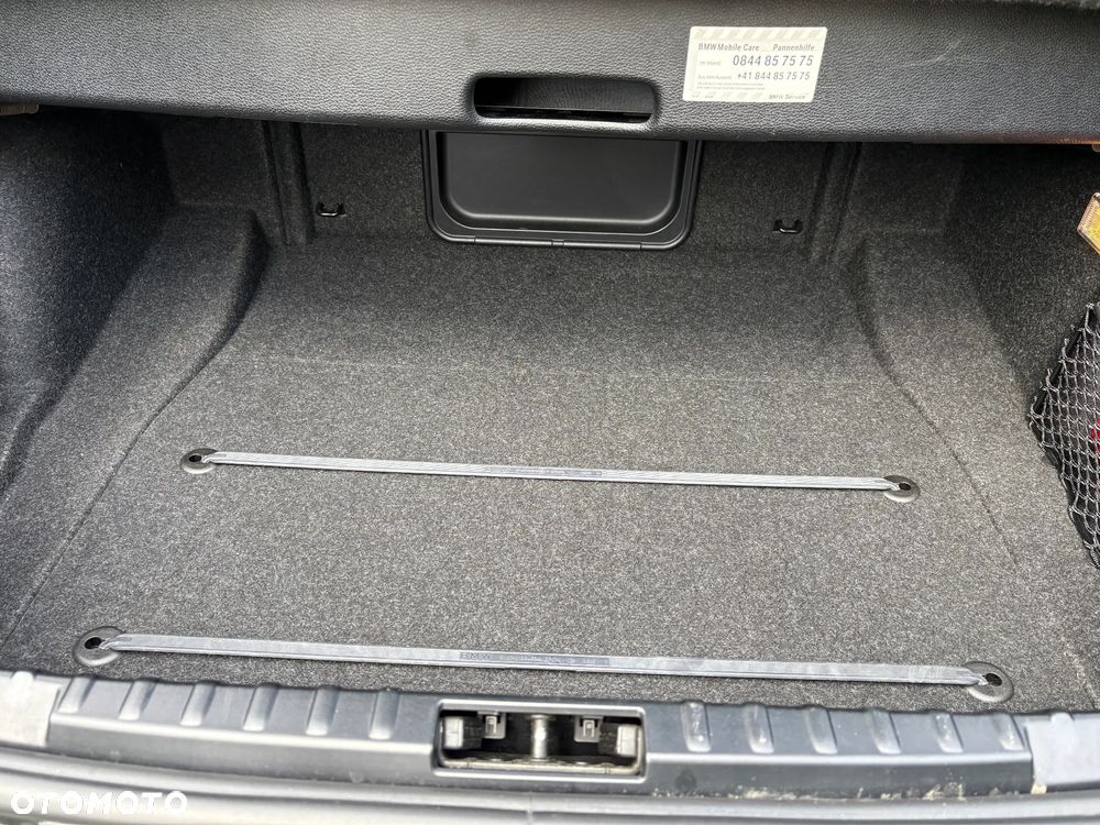 BMW Seria 1 118i - 31