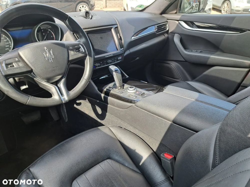 Maserati Levante Diesel Q4 - 10