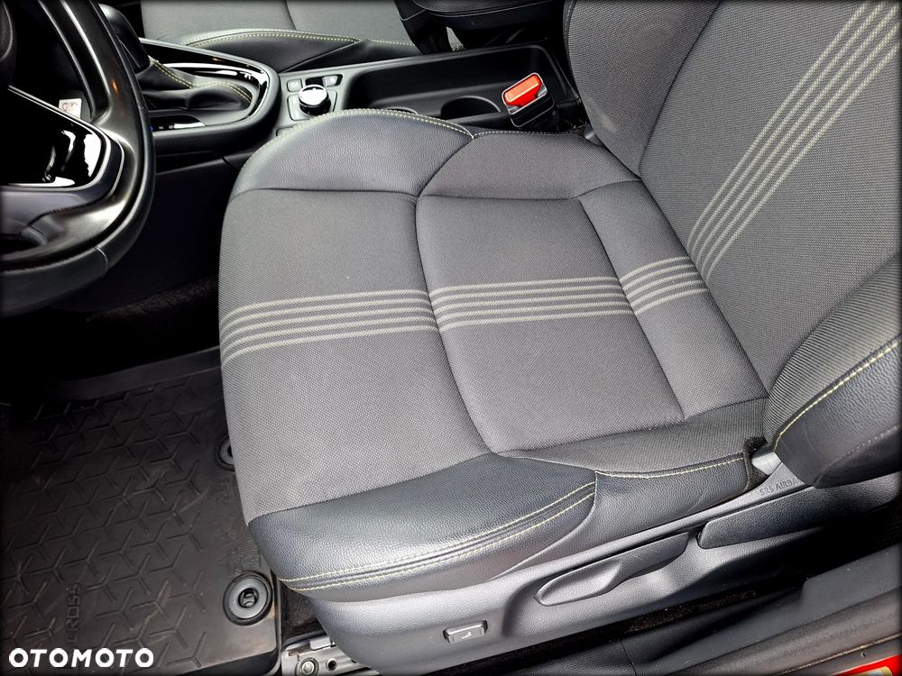 Toyota Yaris - 13