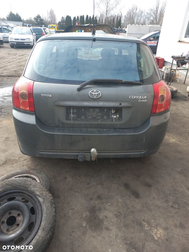 Toyota Corolla E12 3D 04r hak holowniczy - 1