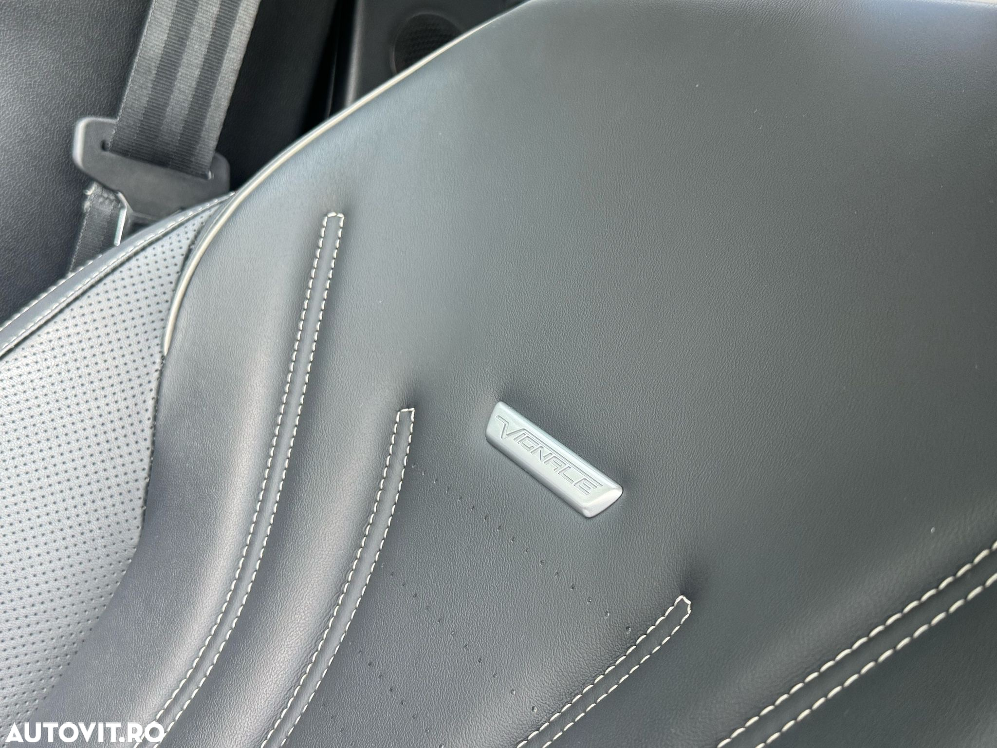 Ford Focus 2.0 EcoBlue Vignale - 13