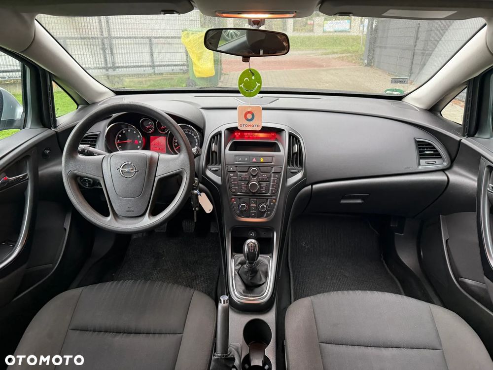 Opel Astra - 10