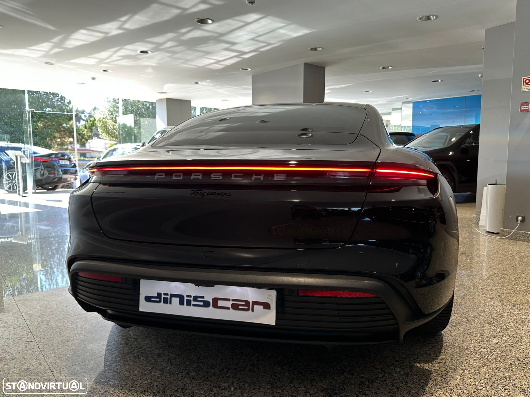 Porsche Taycan bateria Performance Plus - 35