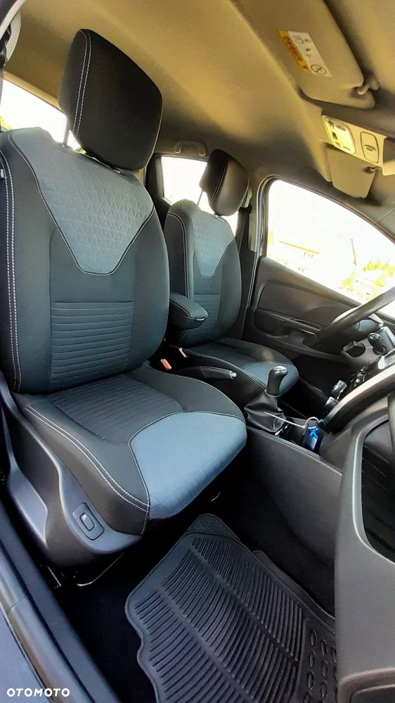 Renault Clio - 35