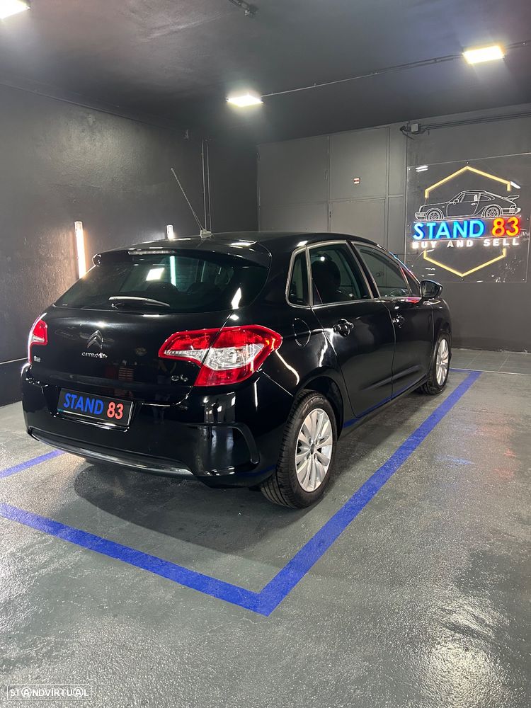 Citroën C4 e-HDi 110 Exclusive - 4