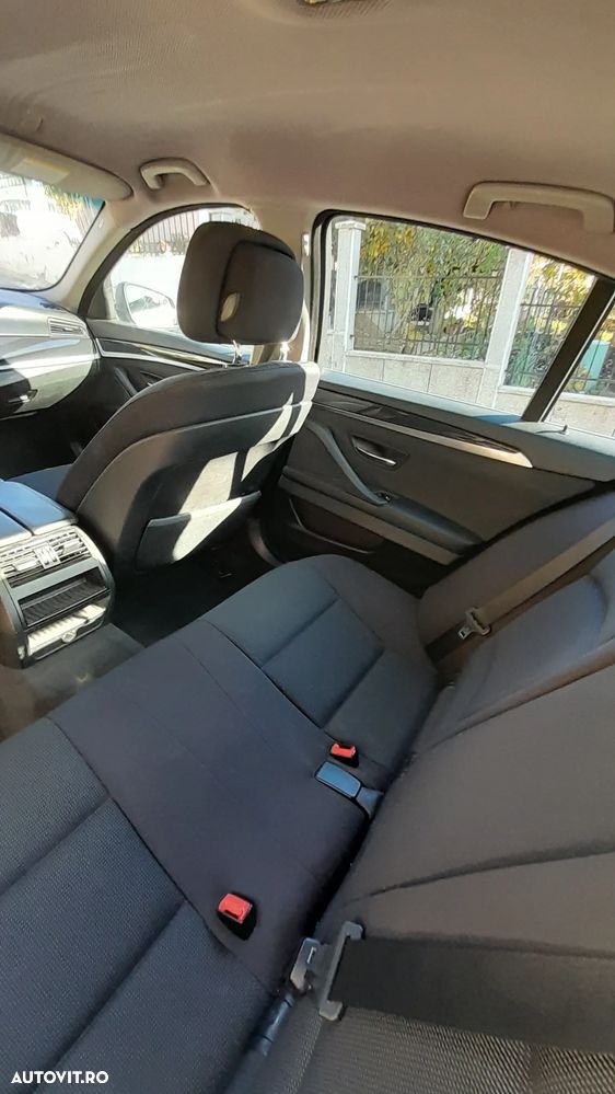BMW Seria 5 520d - 10