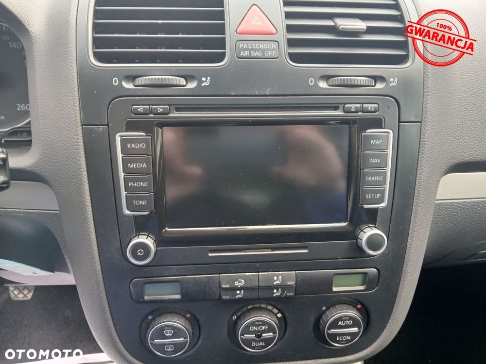 Volkswagen Golf - 17