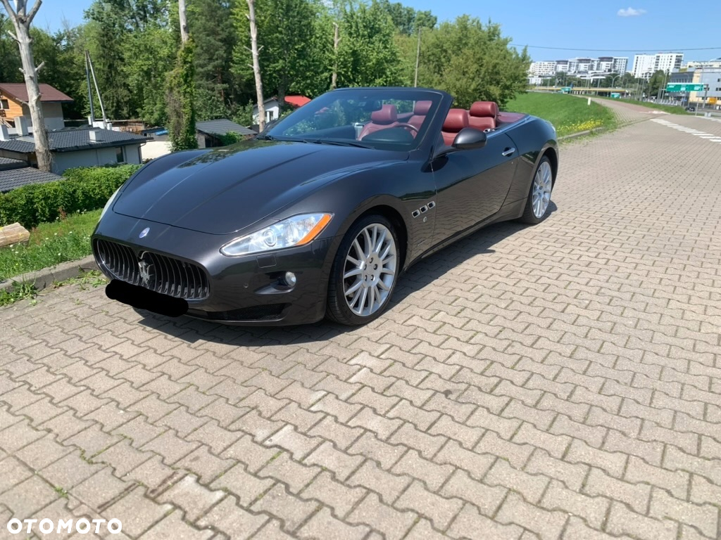 Maserati GranCabrio - 19