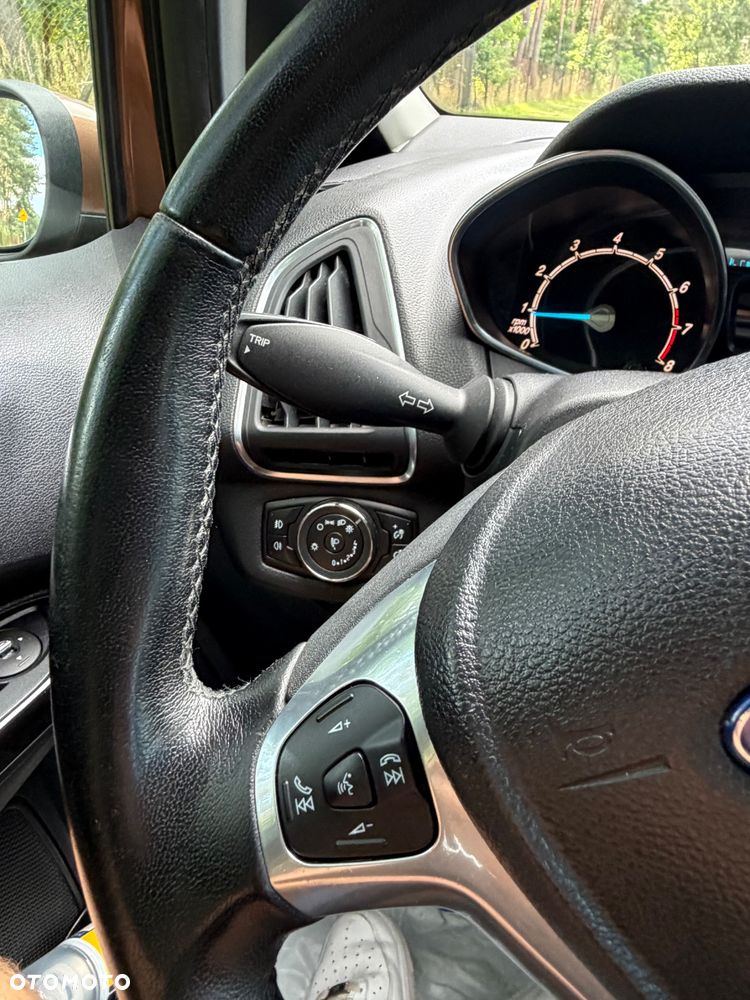 Ford B-MAX 1.0 EcoBoost Titanium - 22