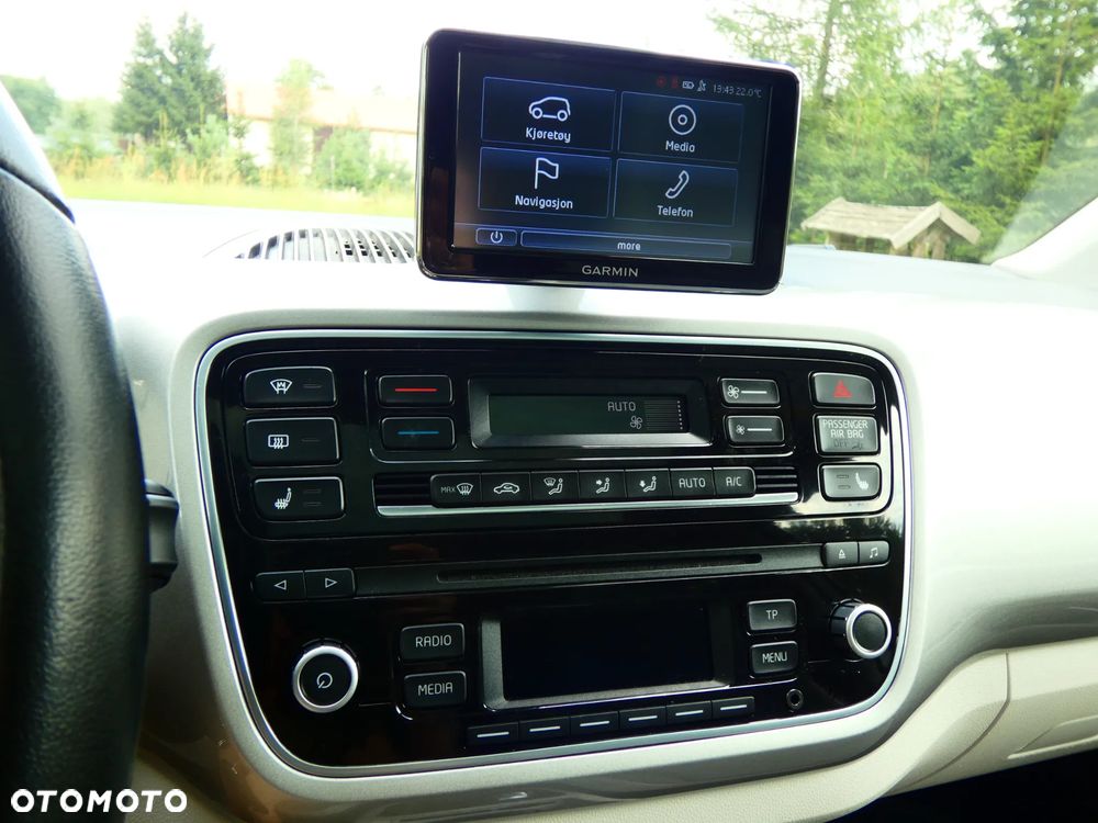 Volkswagen up! e-up - 19
