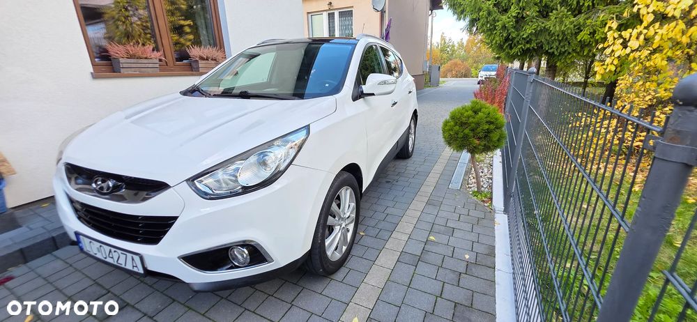 Hyundai ix35 1.7 CRDi 2WD blue Finale Gold - 13